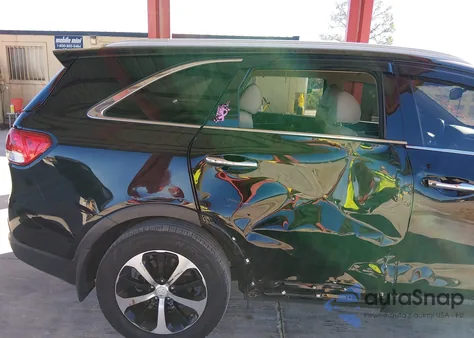 2018 Kia Sorento 2.0T Ex из США, поврежденный, VIN 5XYPH4A16JG361928